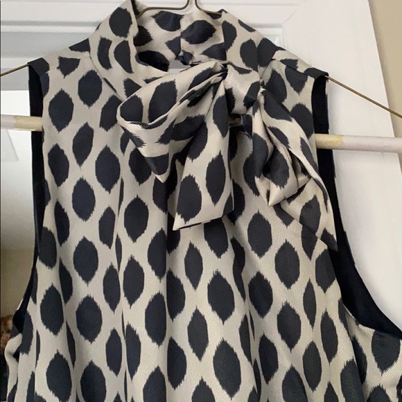 Fun dress! - Picture 2 of 4